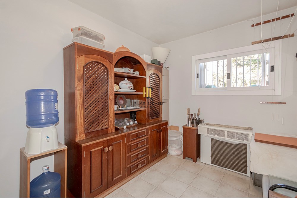 Casa 3 dormitórios no bairro Chácara das Pedras