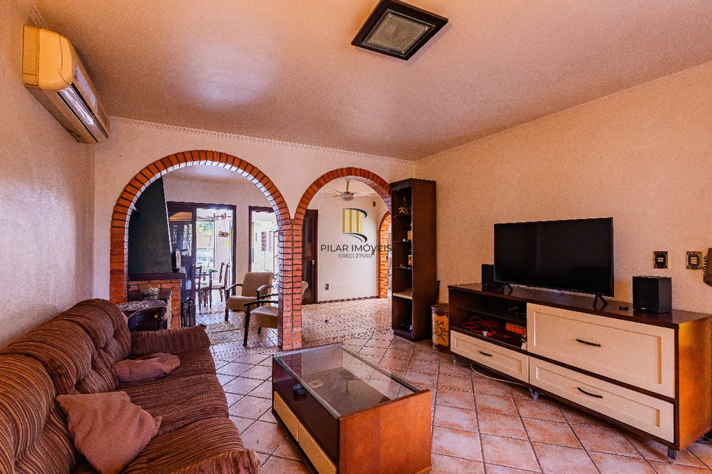 Casa 3 dormitórios no bairro Cristal