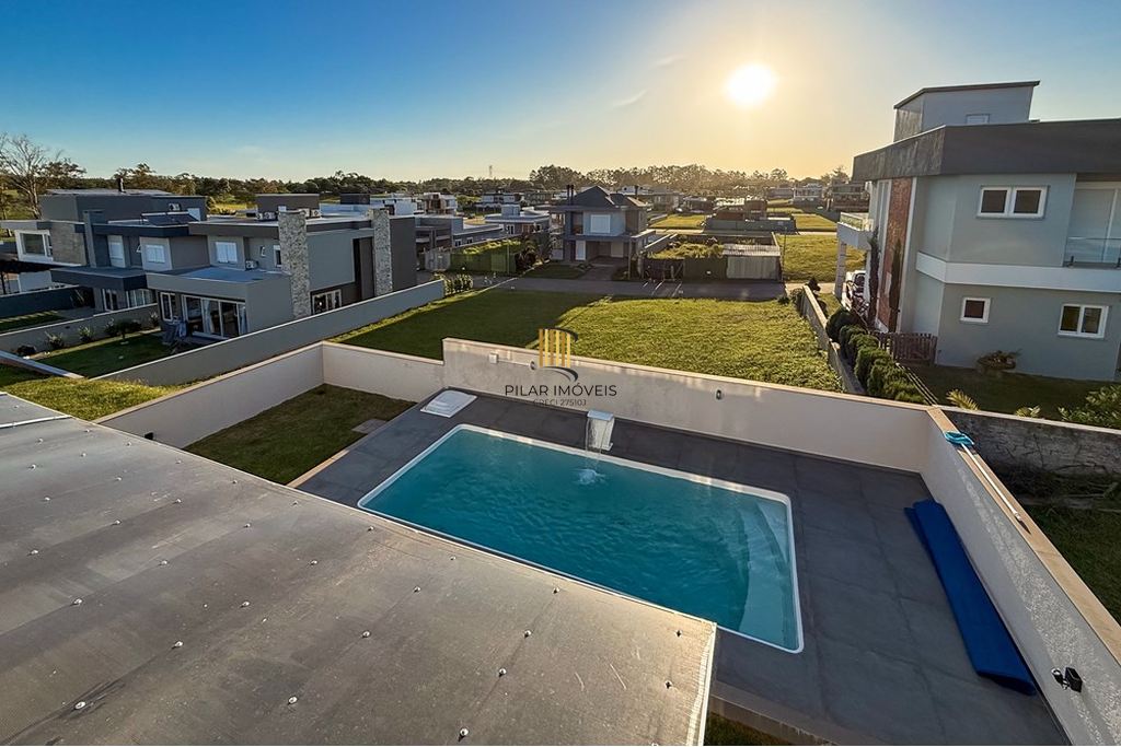 Casa de Condomínio 3 dormitórios no bairro Sanga Funda