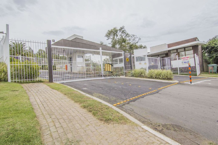 Terreno no bairro Morro Santana