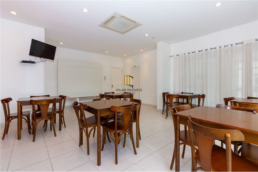 Apartamento 2 dormitórios no bairro Jardim Lindóia