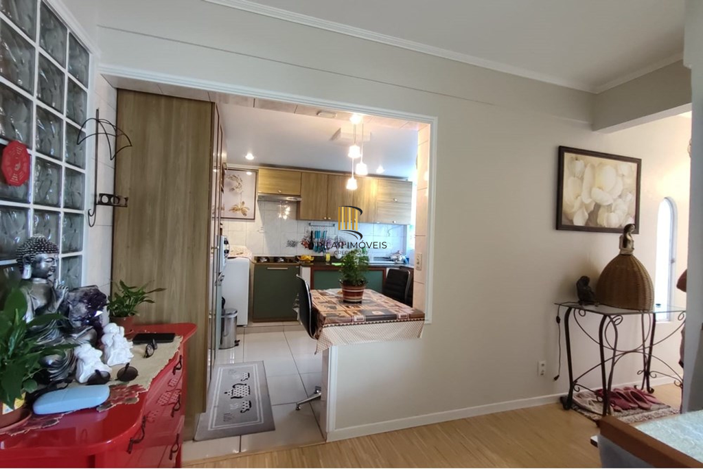 Apartamento 2 dormitórios no bairro Marechal Rondon
