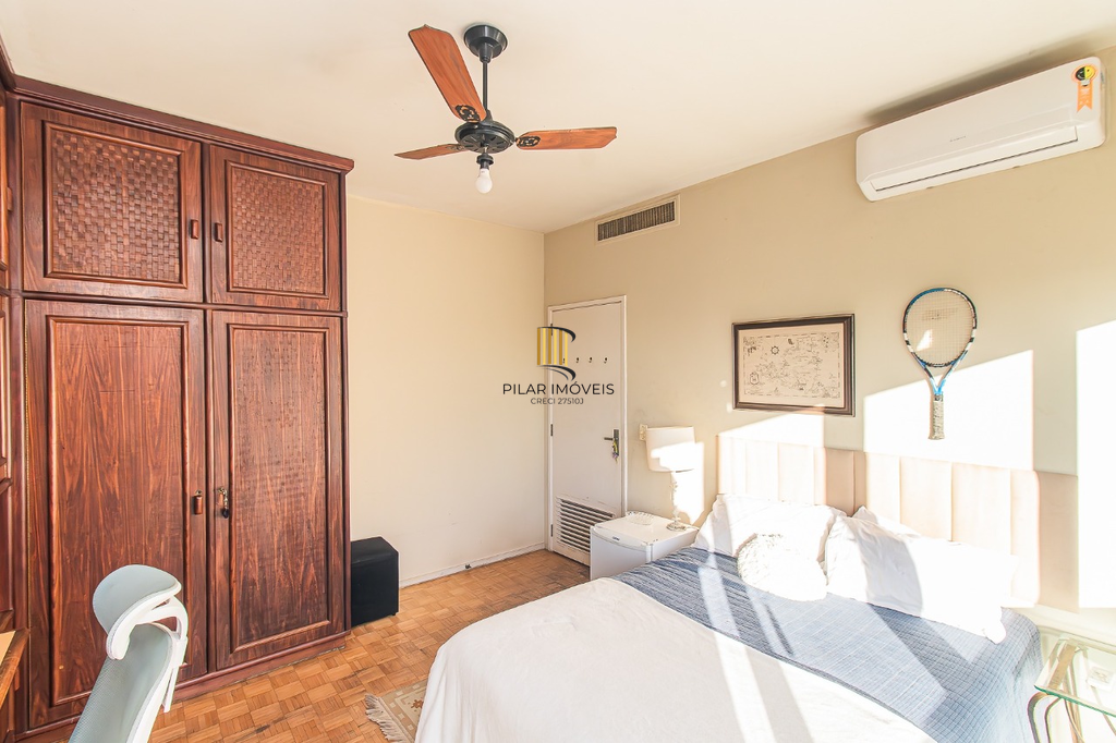 Apartamento 4 dormitórios no bairro Moinhos de Vento