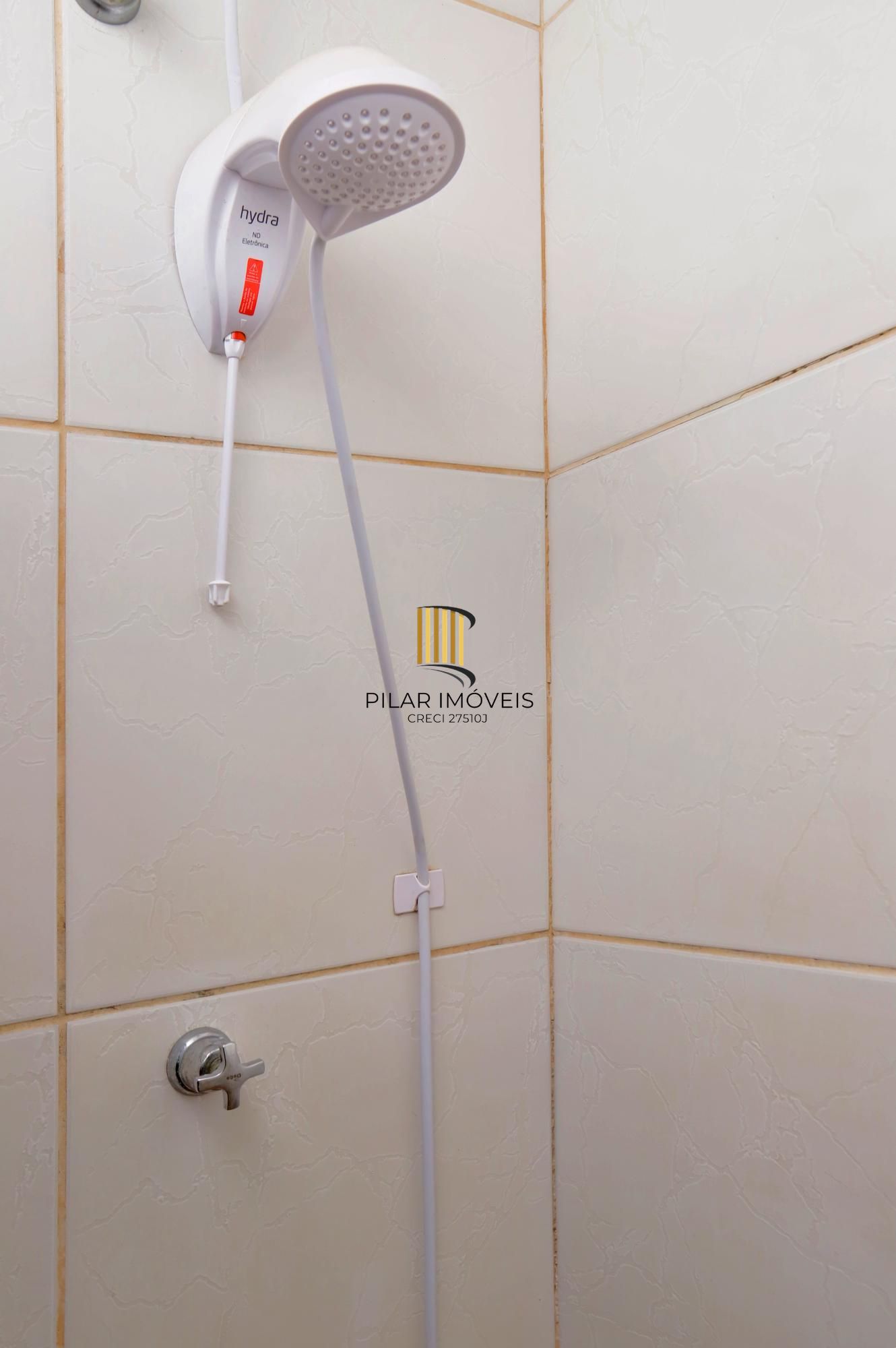 Apartamento JK, semi mobiliado de 01 dorm, frente, 36m², sala, cozinha, banheiro