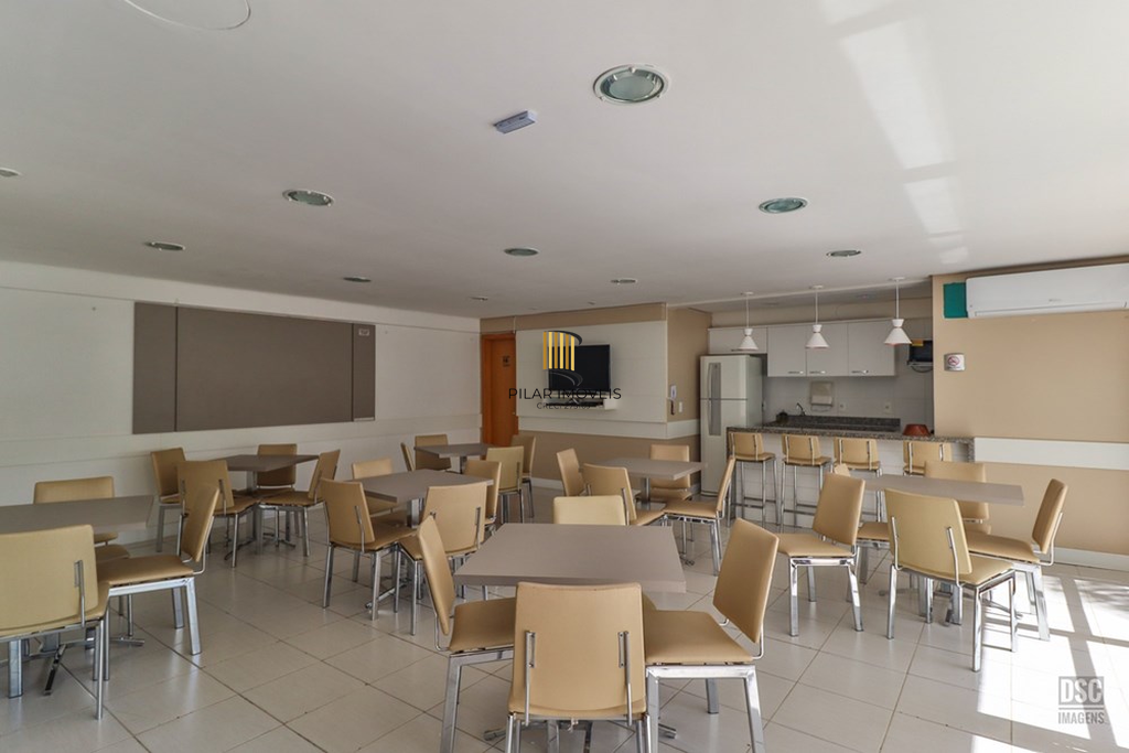 Apartamento 2 dormitórios no bairro Passo da Areia