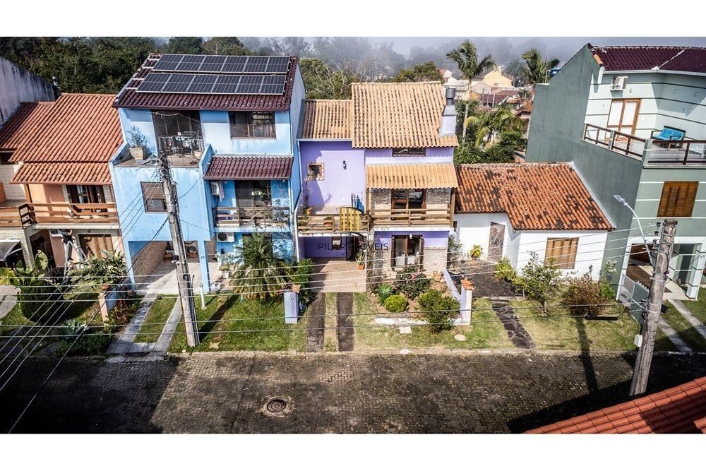 Casa de Condomínio 2 dormitórios no bairro Serraria