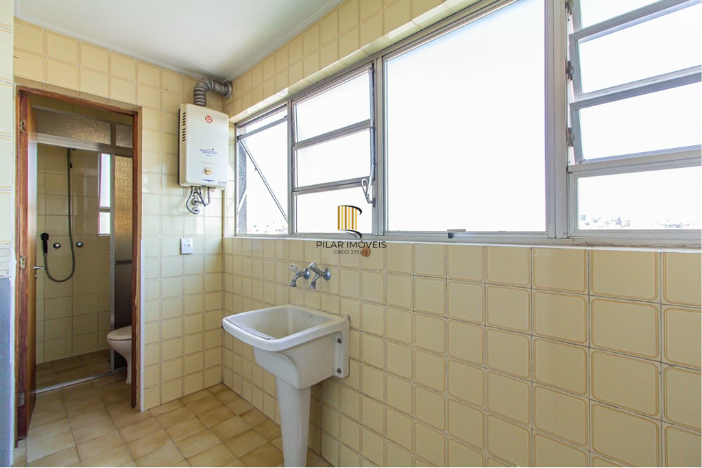 Apartamento 2 dormitórios no bairro São Geraldo