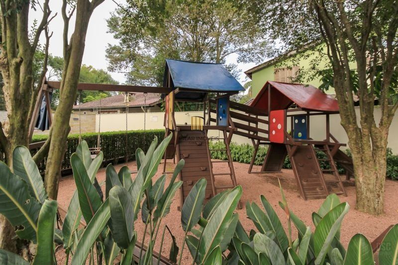 Casa 3 dormitórios no bairro Ipanema
