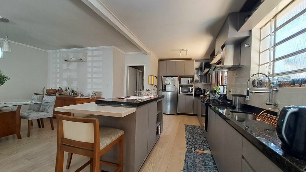 Casa 3 dormitórios no bairro Nonoai