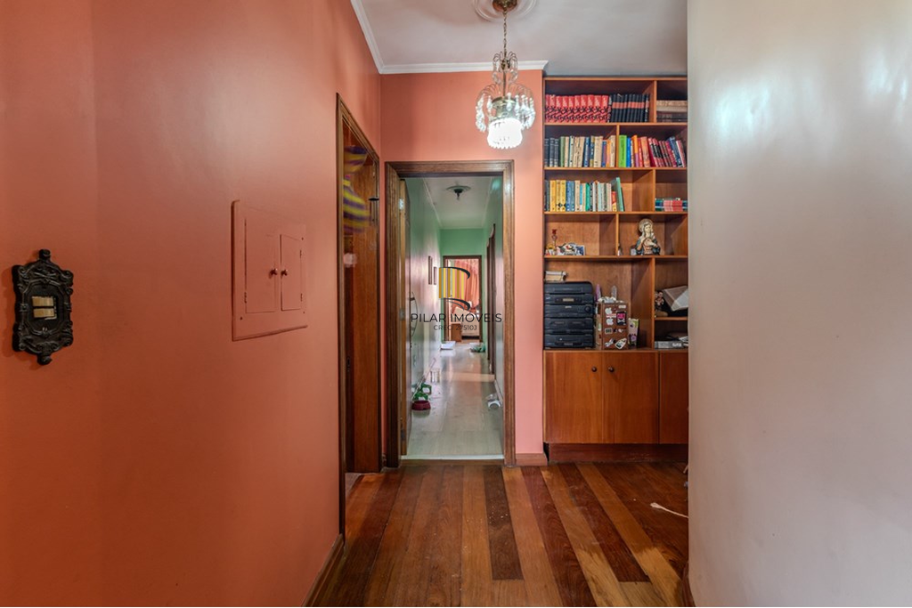 Casa 3 dormitórios no bairro Sarandi