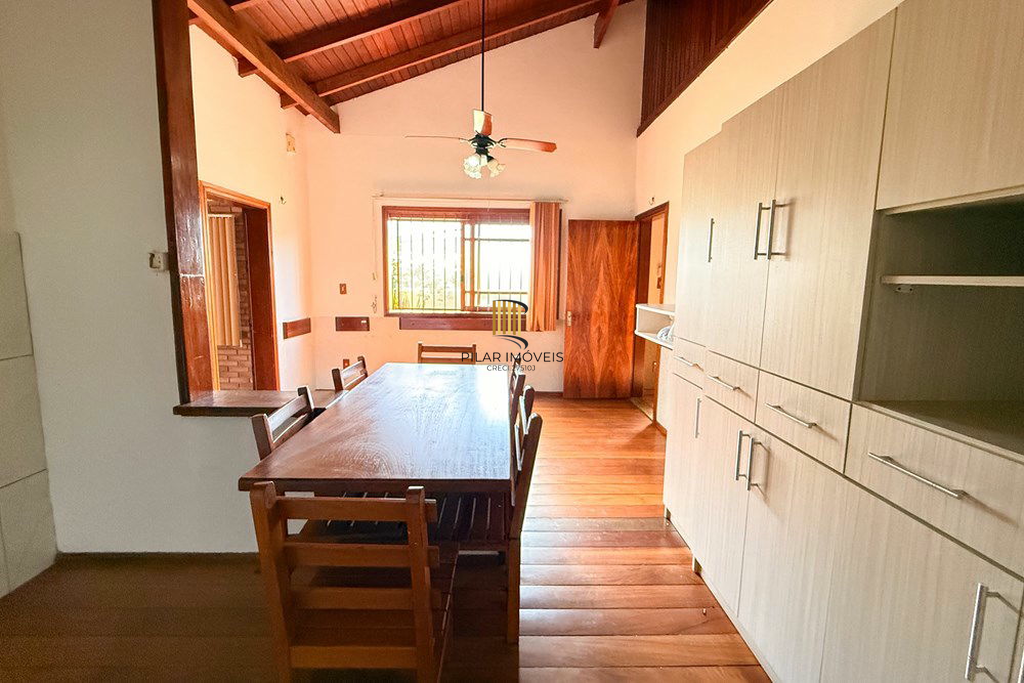 Casa 5 dormitórios no bairro São José