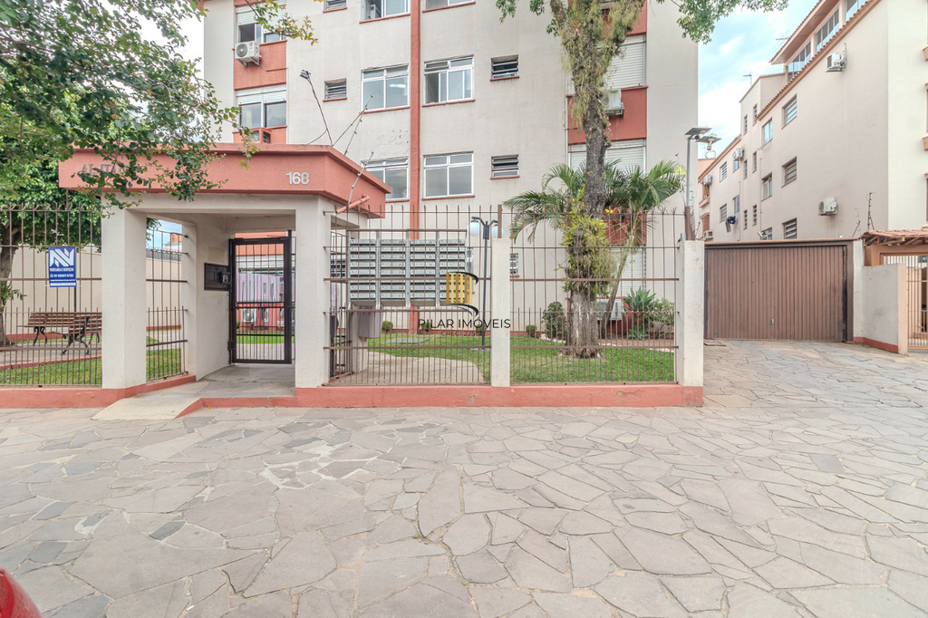 Apartamento 2 dormitórios no bairro Centro