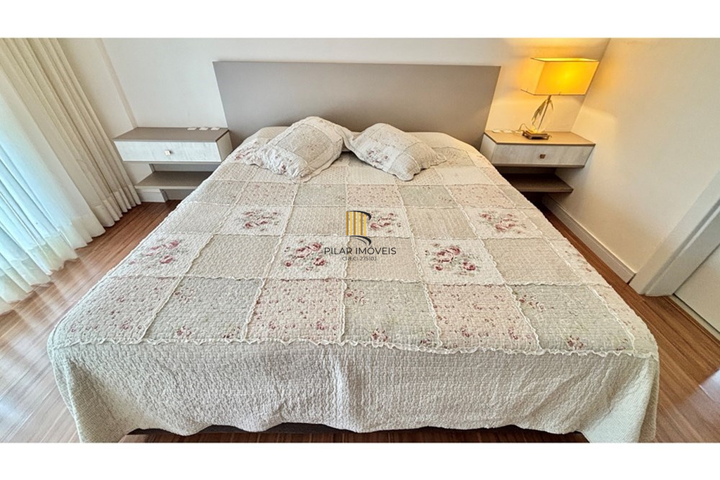 Casa 3 dormitórios no bairro Moinhos de Vento