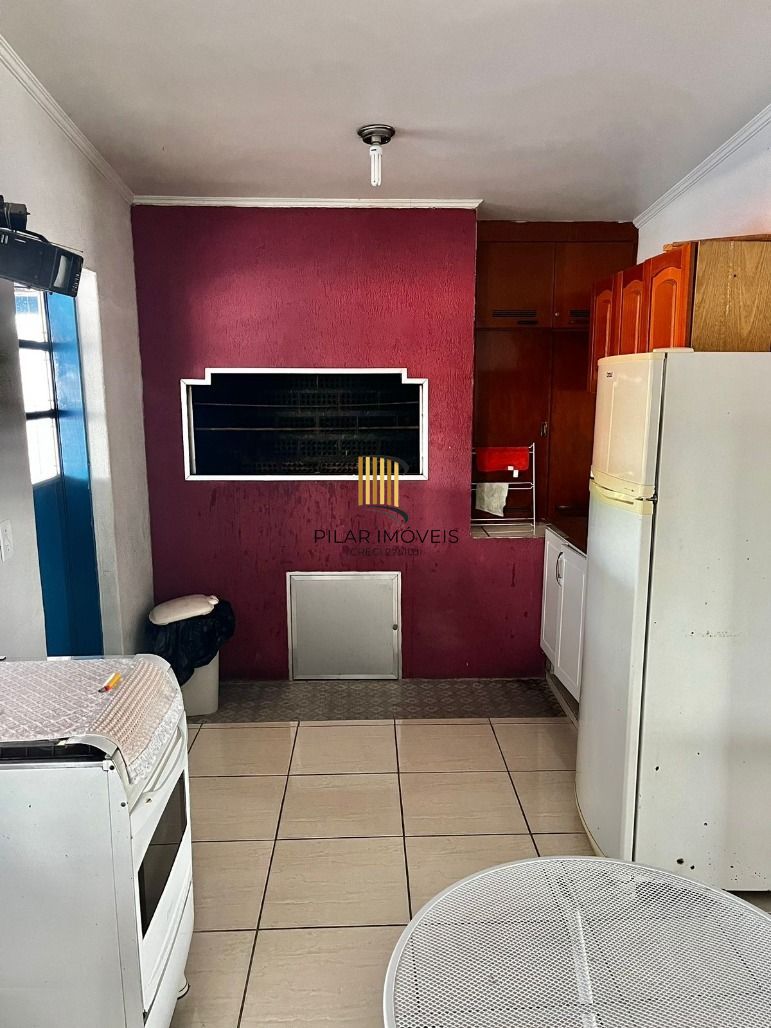 Vende ótimo apto de 02 dormitórios