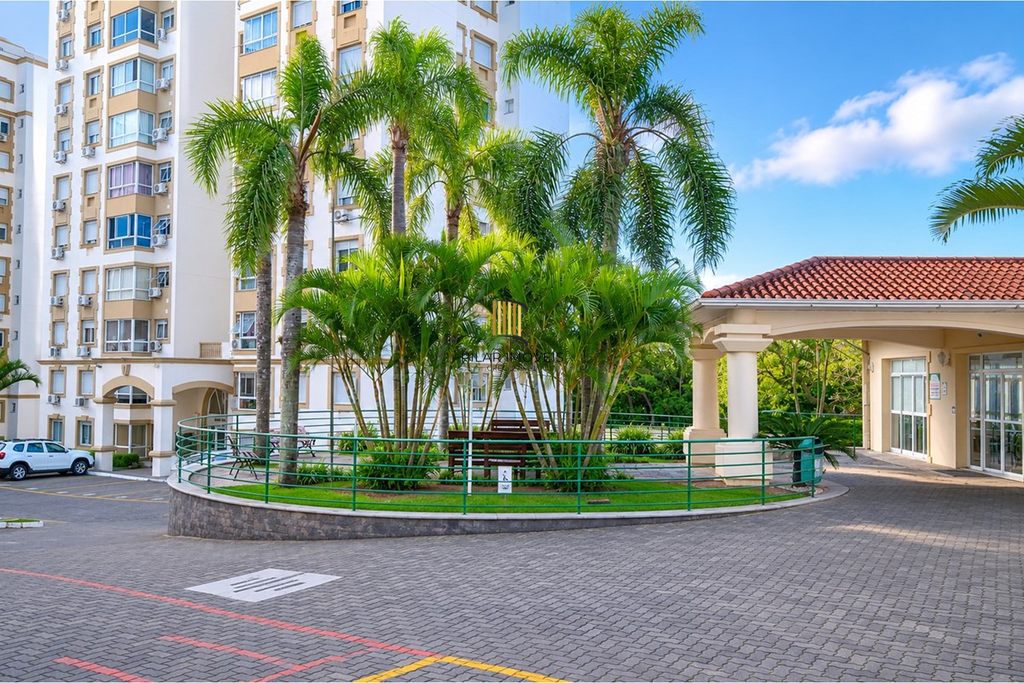 Apartamento 3 dormitórios no bairro Cavalhada
