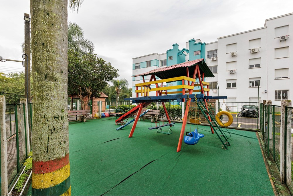 Apartamento 2 dormitórios no bairro Morro Santana