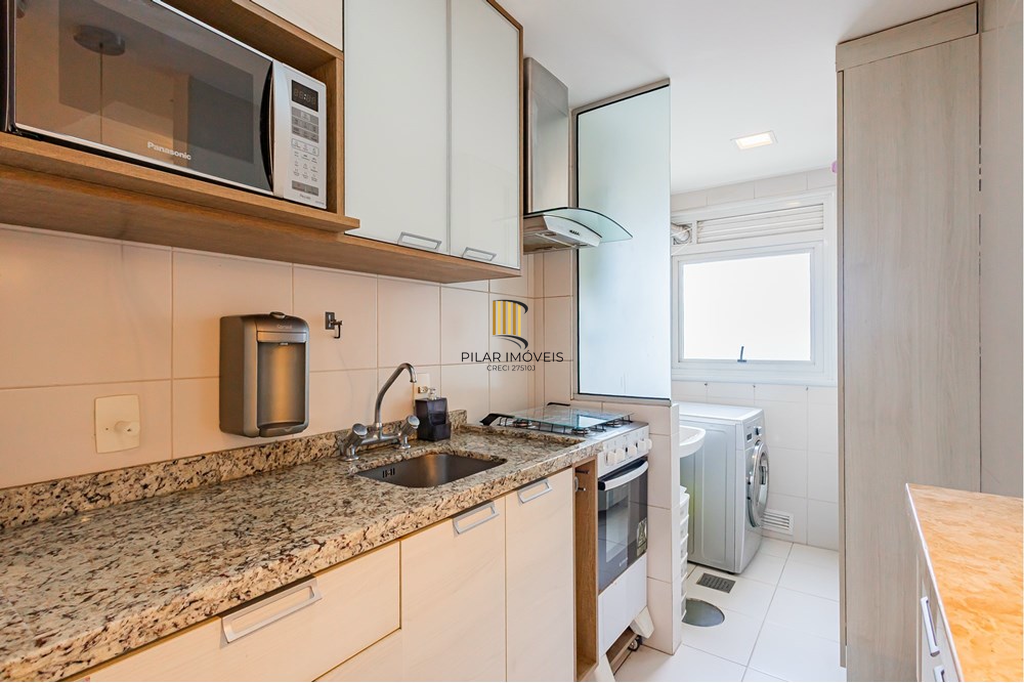 Apartamento 2 dormitórios no bairro Vila Ipiranga