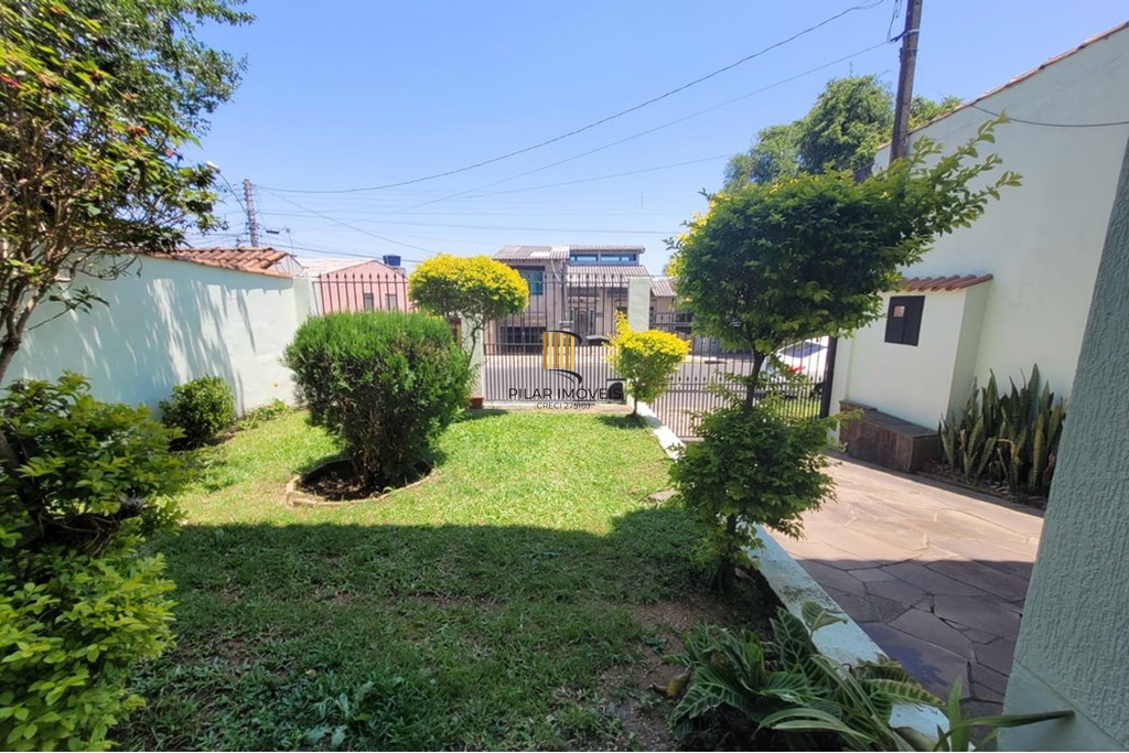 Casa 3 dormitórios no bairro Santa Isabel