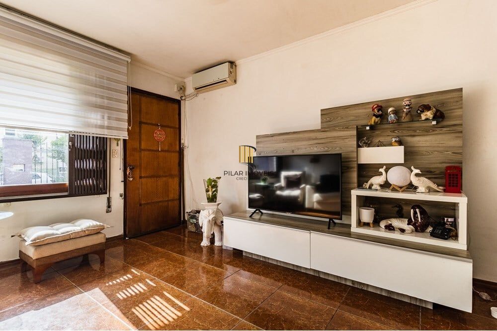 Casa 3 dormitórios no bairro São Sebastião