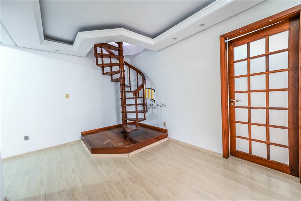 Cobertura 3 dormitórios no bairro Medianeira