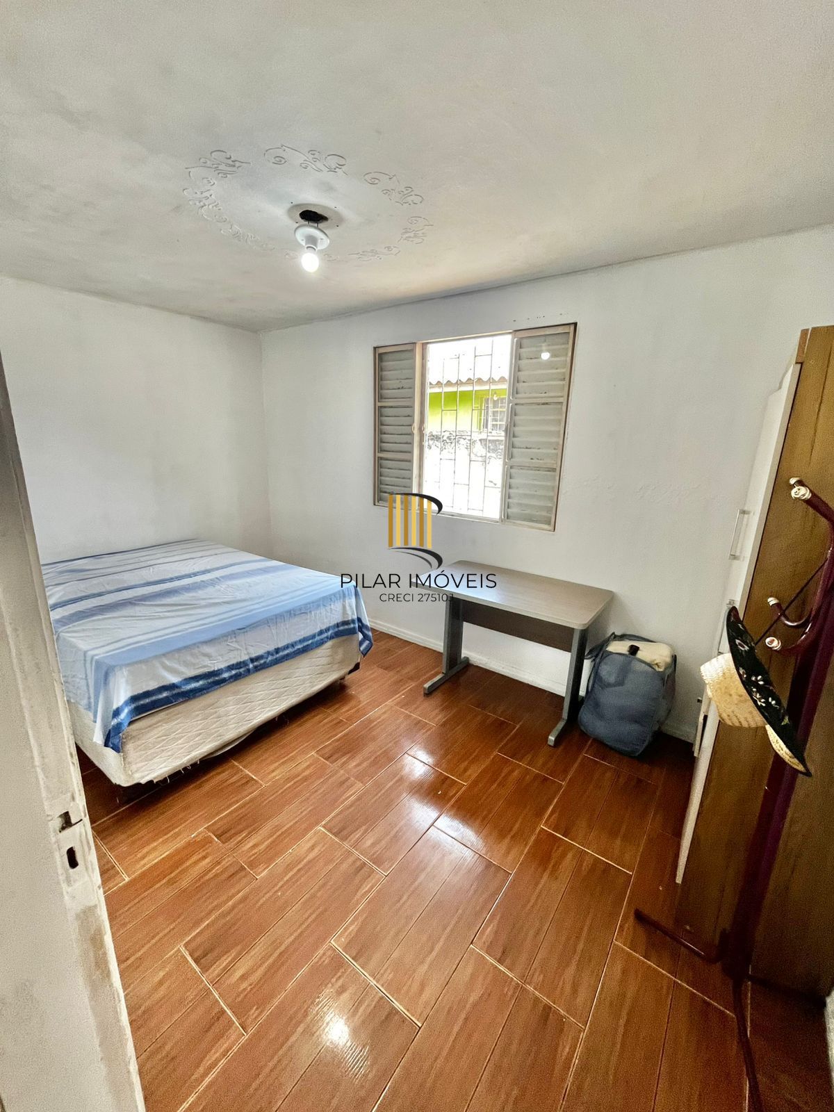 Casa com 80 m2 de área construída, 03 dorm, sala estar/jantar, cozinha, pátio