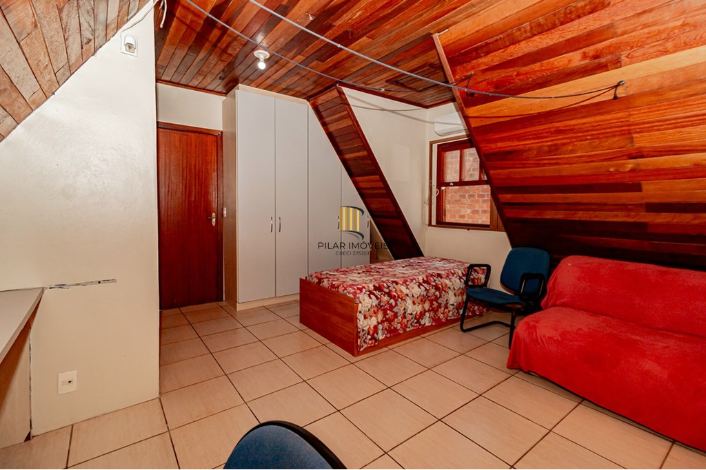 Casa de Condomínio 3 dormitórios no bairro Glória