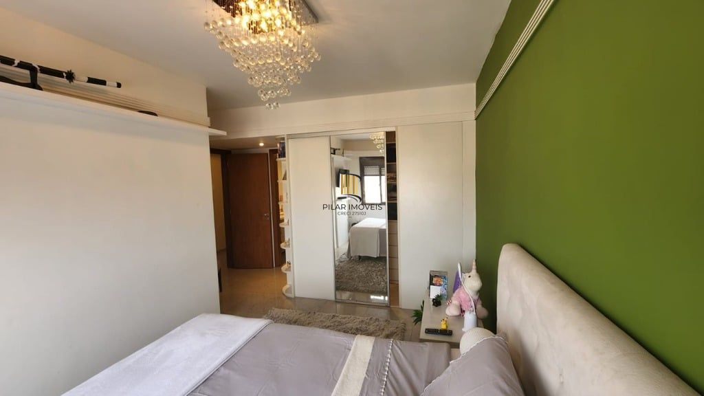 Apartamento 3 dormitórios no bairro Menino Deus