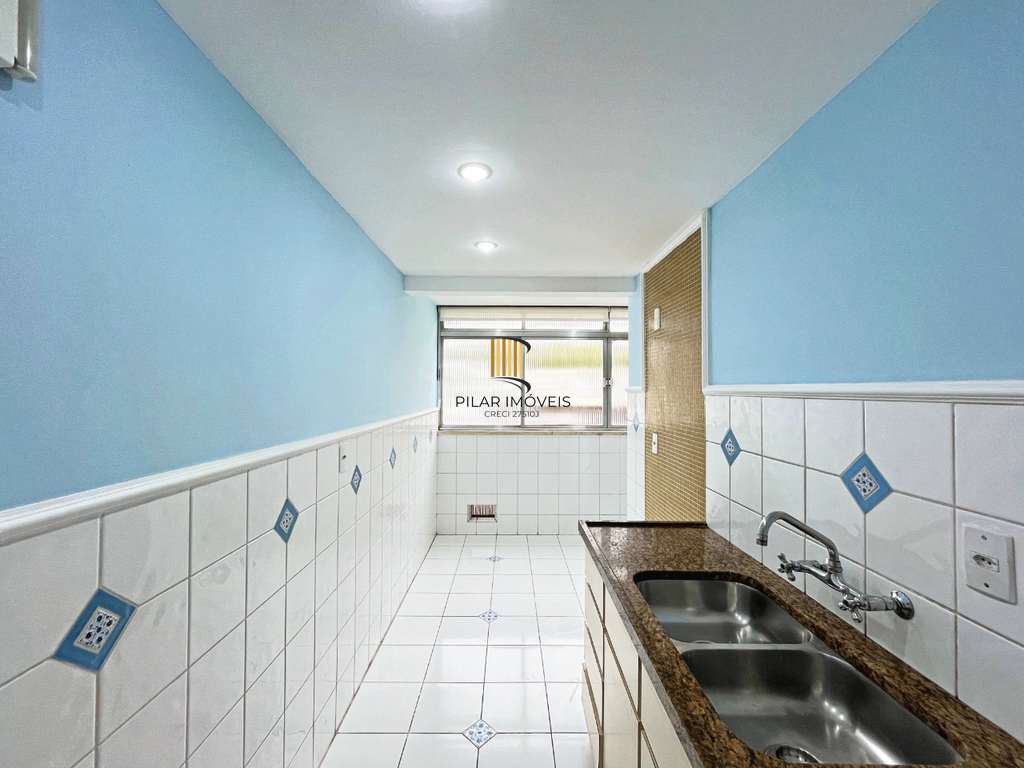 Apartamento 2 dormitórios no bairro Bom Fim