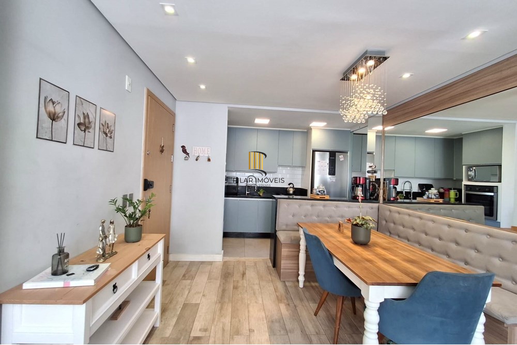 Apartamento 3 dormitórios no bairro Jardim Carvalho