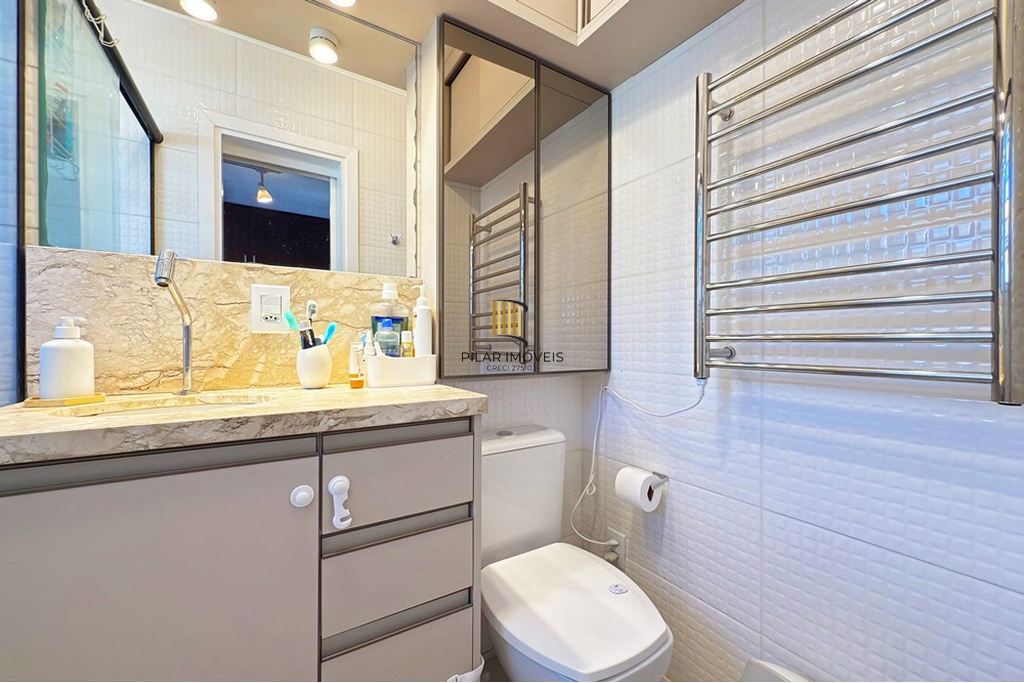 Casa de Condomínio 3 dormitórios no bairro Vila Nova