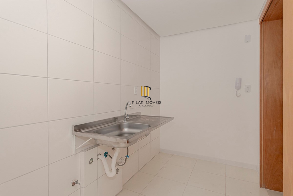 Apartamento 2 dormitórios no bairro Chácara das Pedras