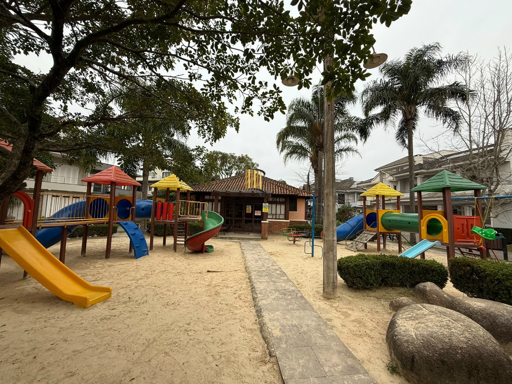 Casa de Condomínio 3 dormitórios no bairro Sarandi