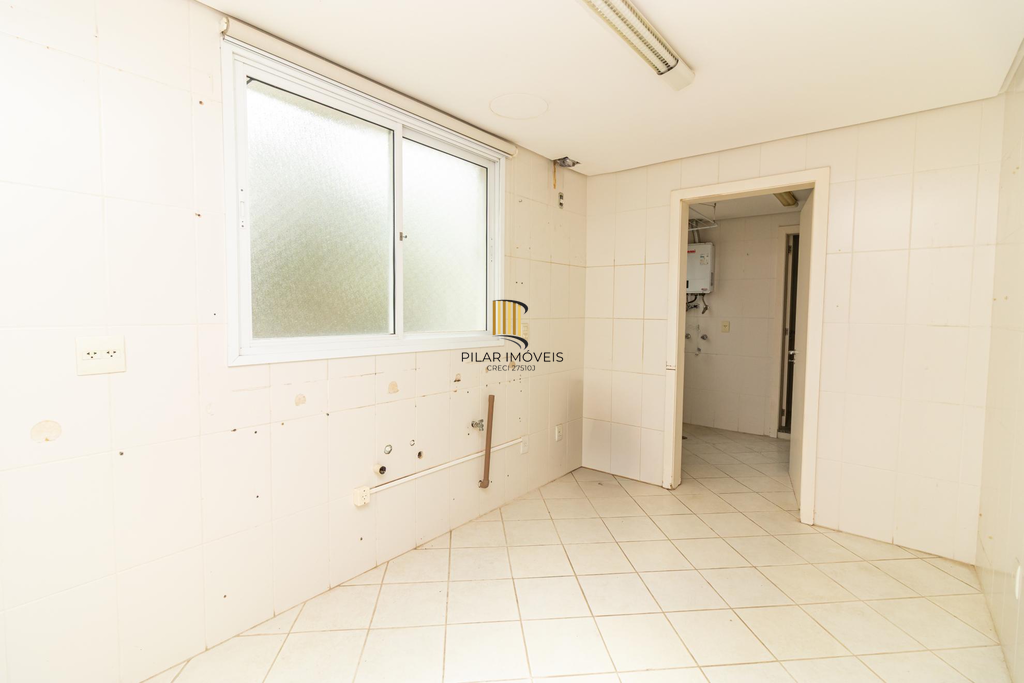 Apartamento 3 dormitórios no bairro Moinhos de Vento