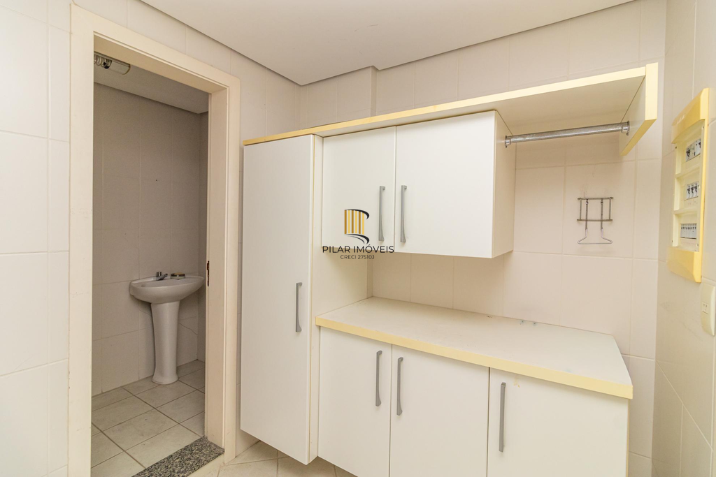 Apartamento 3 dormitórios no bairro Moinhos de Vento