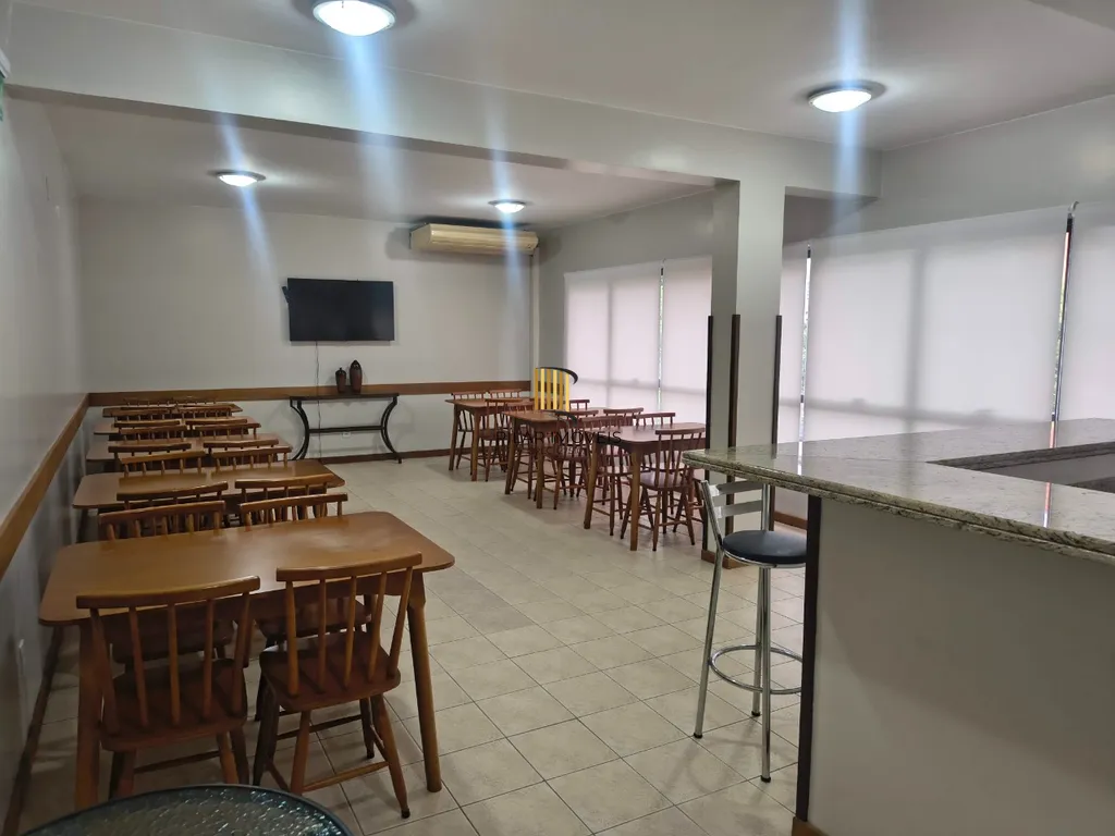 Apartamento 2 dormitórios no bairro Petrópolis