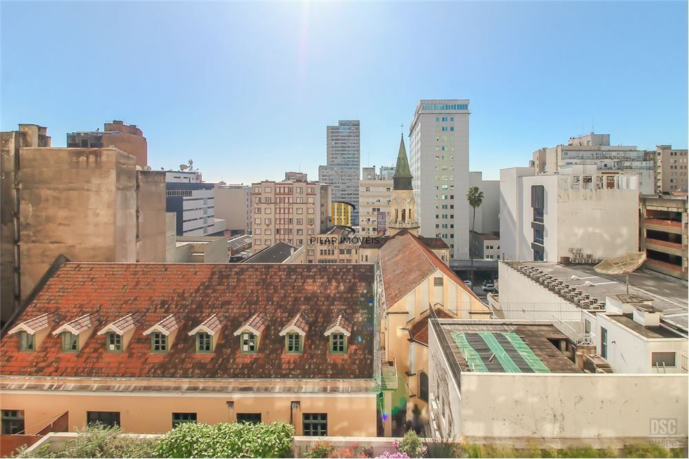 Apartamento 4 dormitórios no bairro Centro Histórico