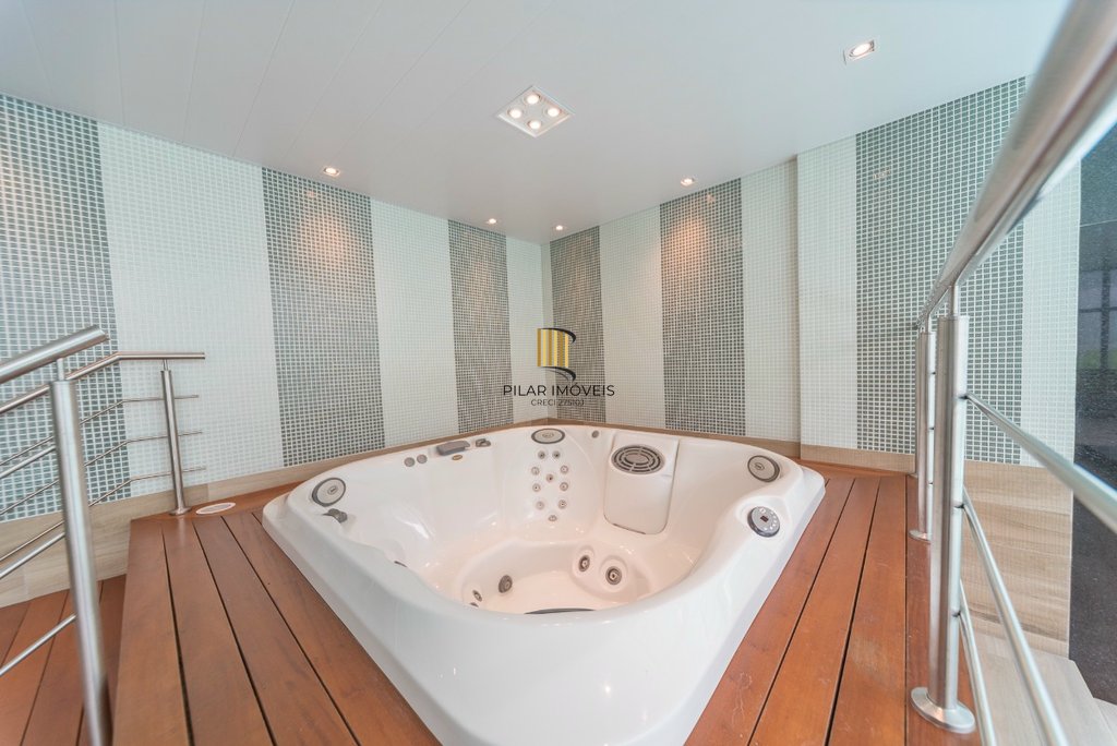 Apartamento 4 dormitórios no bairro Jardim Europa