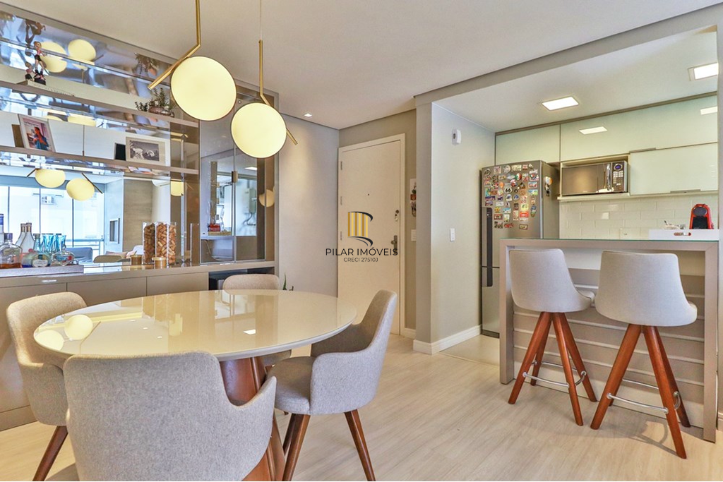 Apartamento 3 dormitórios no bairro Passo da Areia