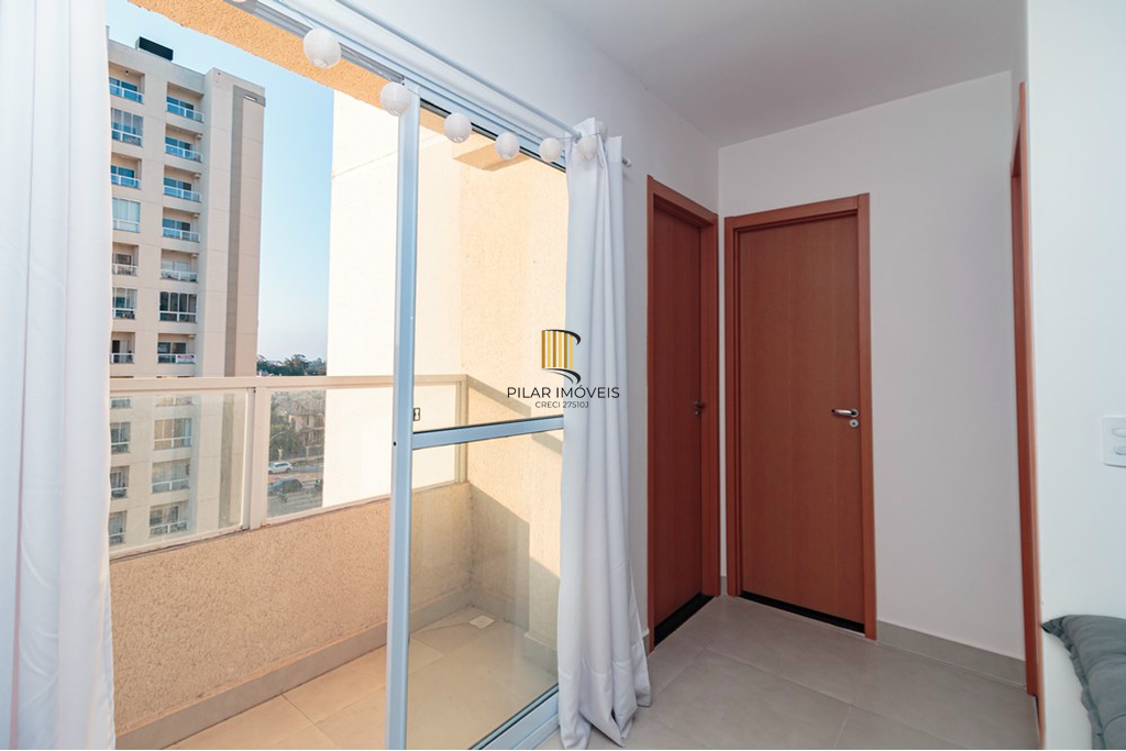 Apartamento 2 dormitórios no bairro Morro Santana