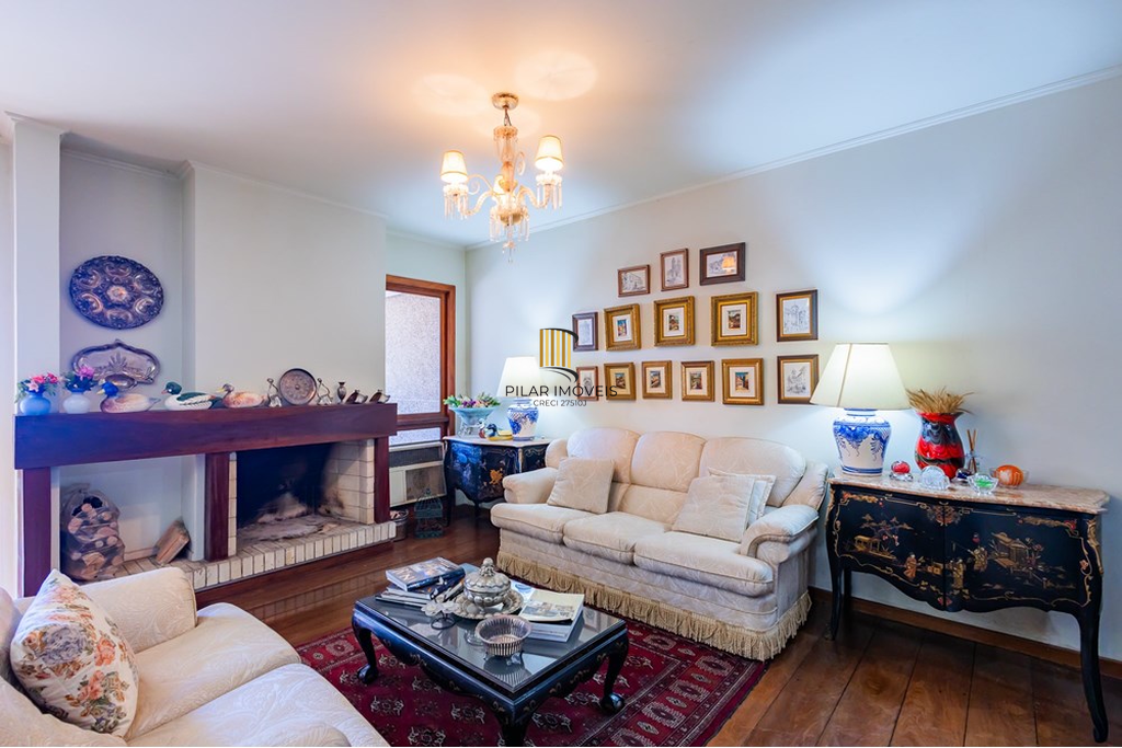 Cobertura 3 dormitórios no bairro Petrópolis