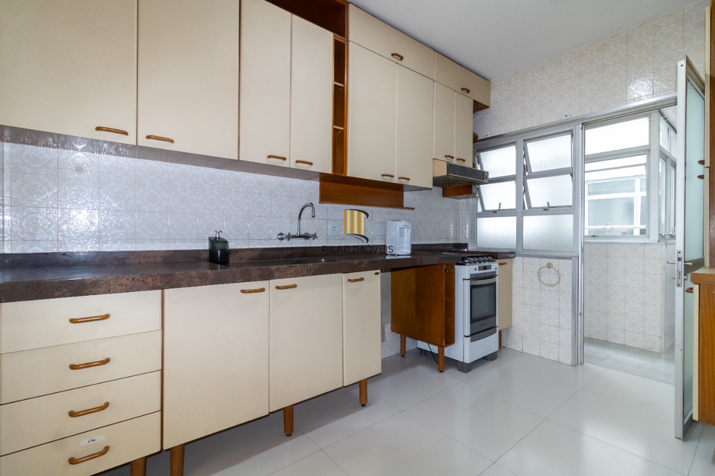 Apartamento 3 dormitórios no bairro Petrópolis