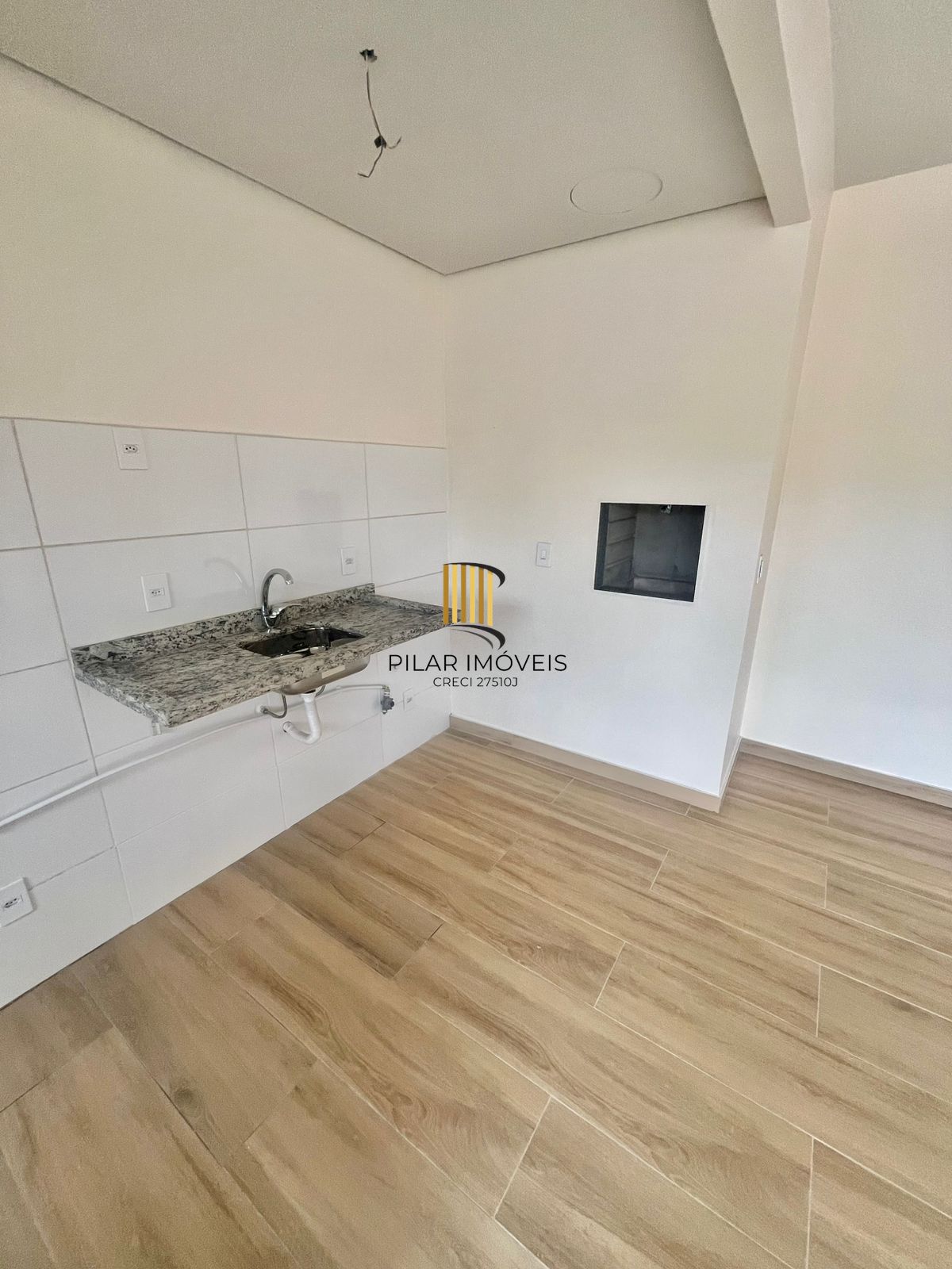 Apto 02 dorm com vaga, térreo, Pq Santa Fé, 50 m², aceita financiamento e FGTS