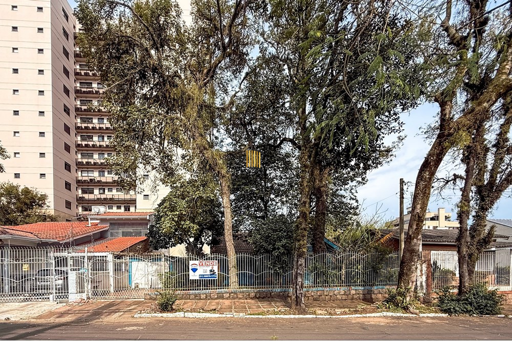 Terreno no bairro Centro