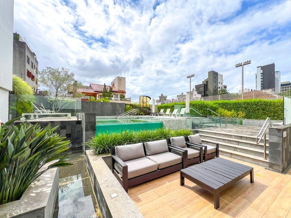 Apartamento 4 dormitórios no bairro Petrópolis
