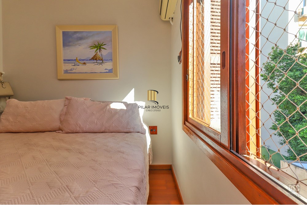 Apartamento 3 dormitórios no bairro Menino Deus