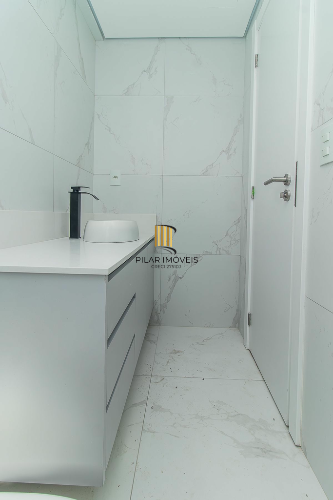 Apartamento 2 dormitórios no bairro Menino Deus