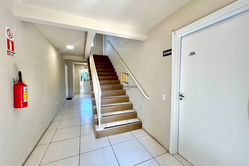 Apartamento 2 dormitórios no bairro Olaria