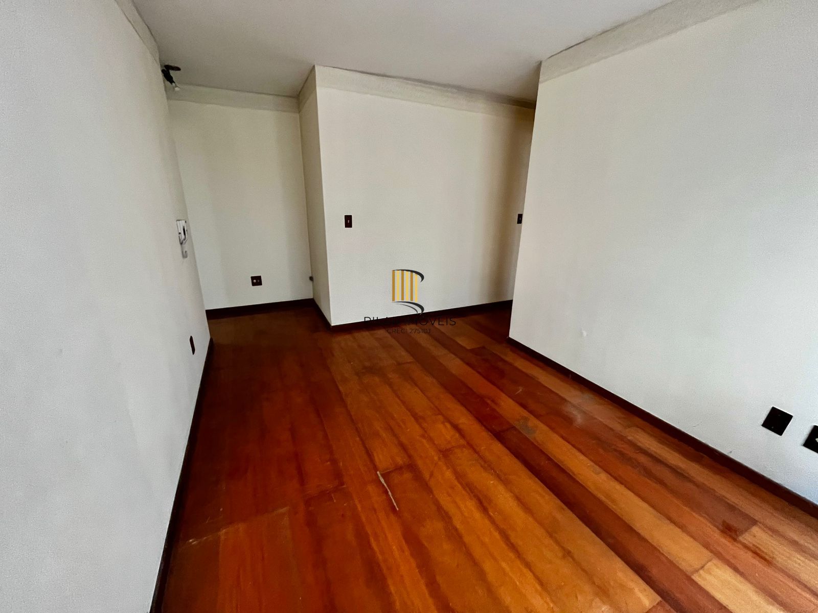 Apartamento 02 dorm, 62 m², 01 vaga de garagem, no bairro Cristo Redentor, PoA