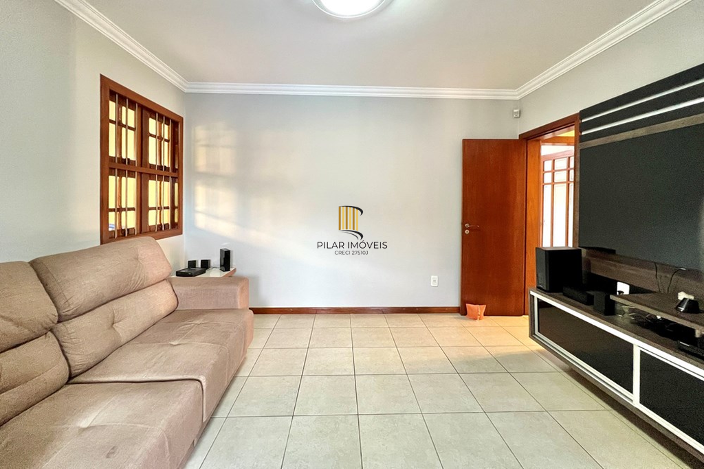 Casa 4 dormitórios no bairro Moinhos de Vento