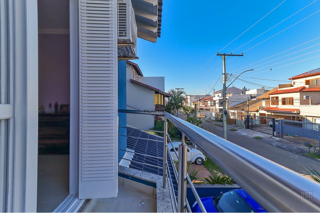 Casa de Condomínio 3 dormitórios no bairro Hípica